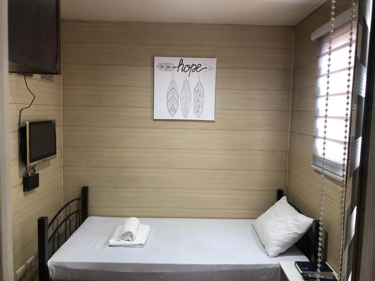 Maine City Residences Leveriza Pasay Eksteriør bilde